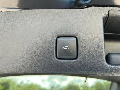 Used 2023 Ford Escape SE FWD image 52