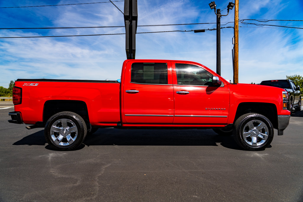 Used 2014 Chevrolet Silverado 1500 LTZ Z71 w/ LTZ Plus Package AWD/4WD image 8