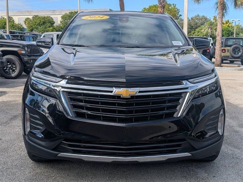 Used 2024 Chevrolet Equinox LT image 3