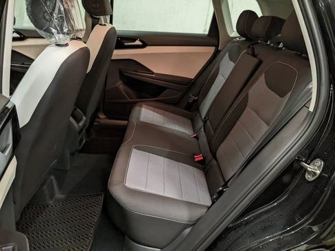 New 2026 Volkswagen Taos S AWD/4WD image 22