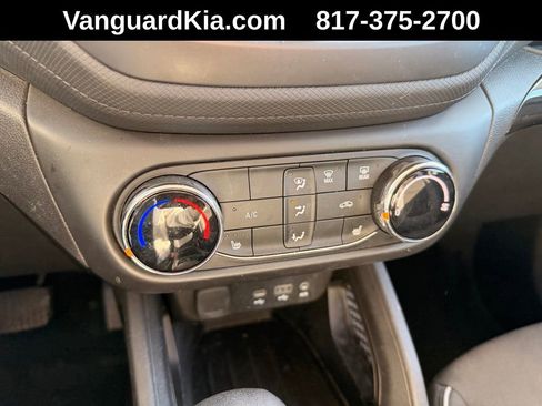 Used 2023 Chevrolet TrailBlazer LT image 19