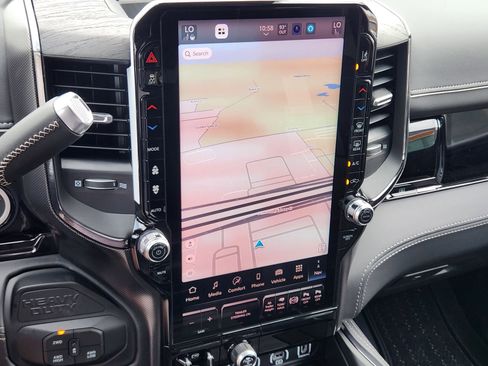 New 2026 RAM 2500 Limited AWD/4WD image 16