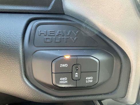 New 2026 RAM 3500 Laramie AWD/4WD image 14