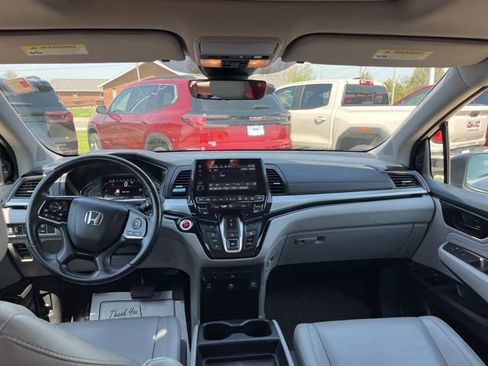 Used 2022 Honda Odyssey Touring image 12