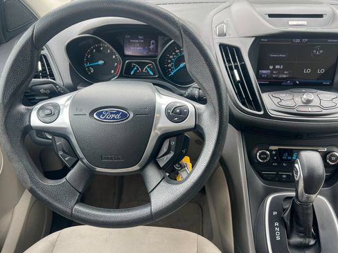 Used 2013 Ford Escape SE FWD image 14
