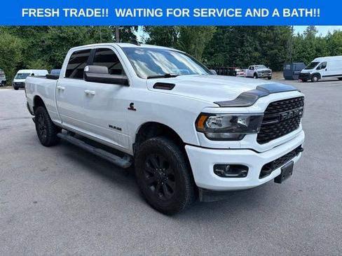 Used 2022 RAM 2500 Big Horn w/ Night Edition AWD/4WD image 8
