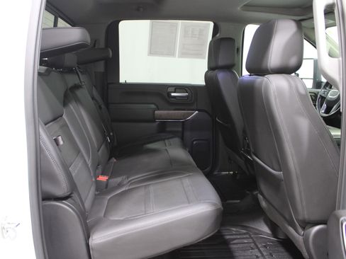 Used 2020 GMC Sierra 3500 Denali w/ Denali Ultimate Package image 31