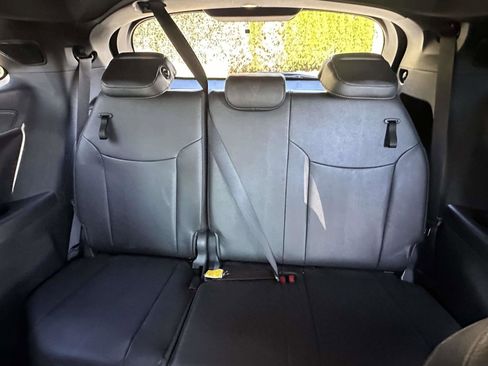 Used 2025 Toyota Sienna XLE Woodland Edition image 18