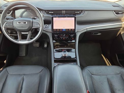 Used 2023 Jeep Grand Cherokee L Limited RWD image 14