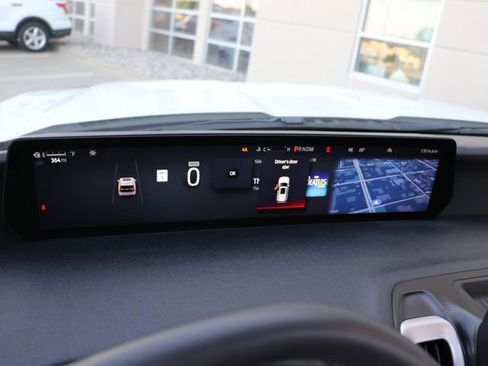Certified 2025 Ford Expedition Active AWD/4WD image 27