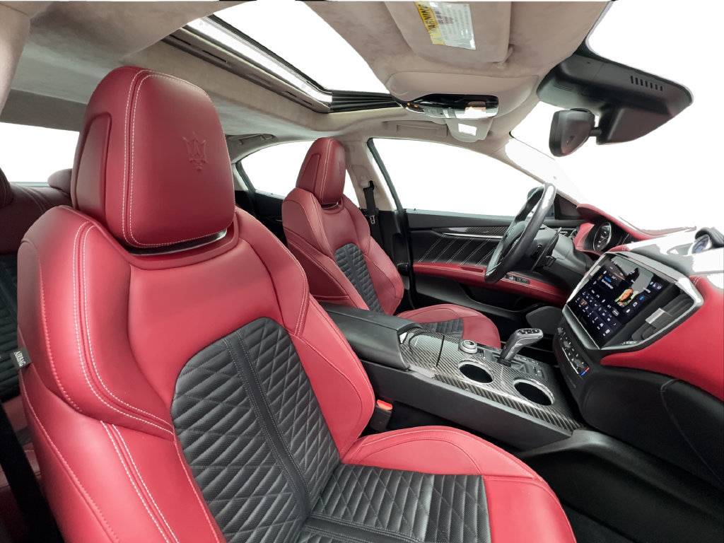 Used 2023 Maserati Ghibli Modena RWD image 35