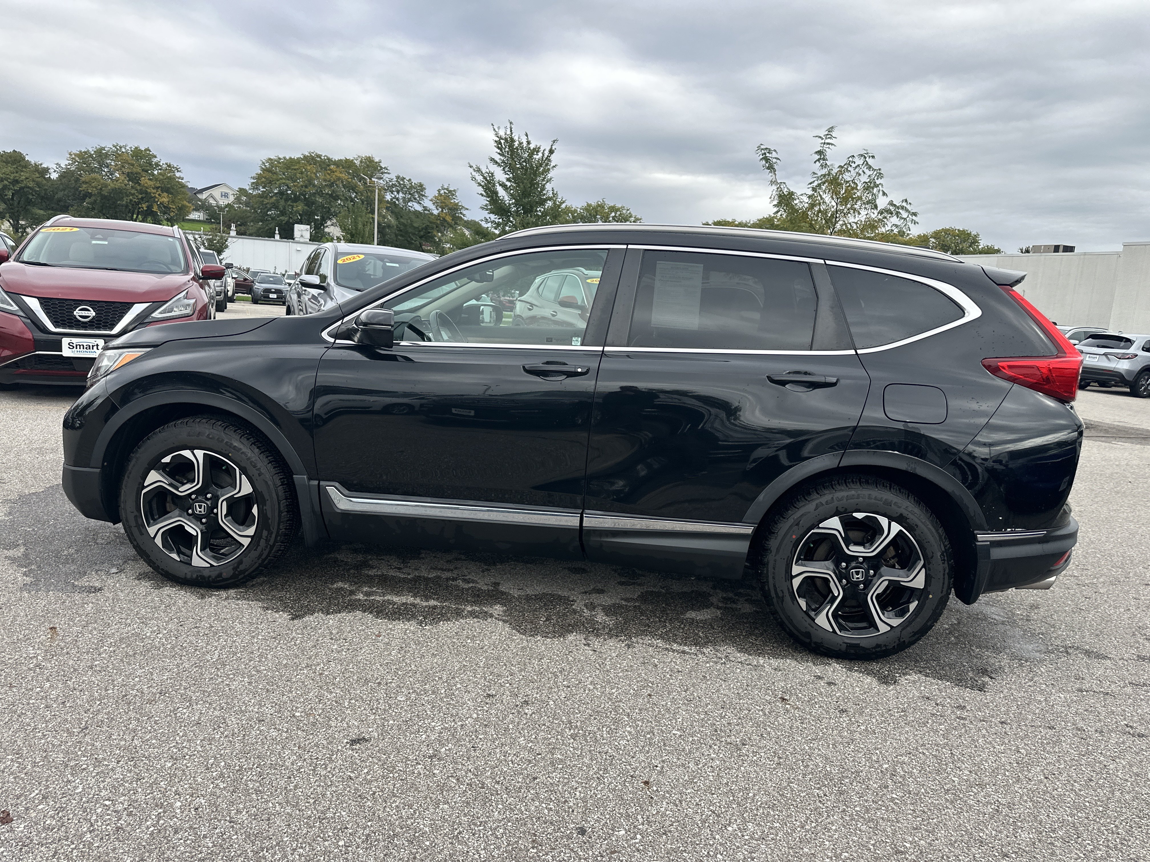 Used 2018 Honda CR-V Touring image 6