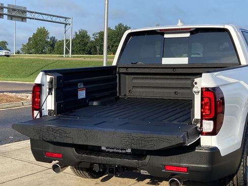 New 2026 Honda Ridgeline RTL image 13