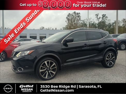 Used 2018 Nissan Rogue Sport SL w/ SL Premium Package image 1
