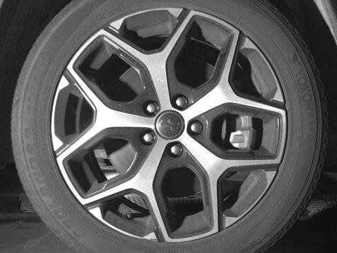 Used 2025 Jeep Compass Limited image 13