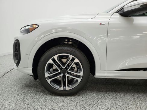New 2026 Audi Q5 2.0T AWD/4WD image 15