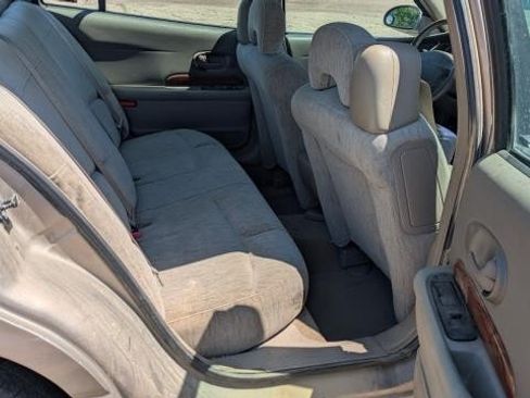 Used 2002 Buick Le Sabre Custom FWD image 12