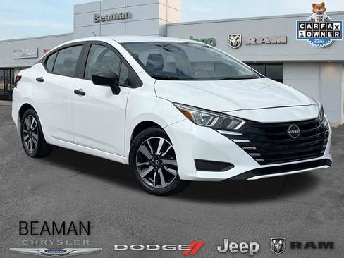 Used 2024 Nissan Versa S w/ S Plus Package FWD image 1
