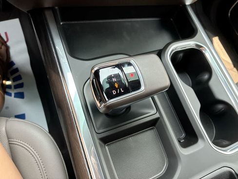 Used 2023 Chevrolet Silverado 1500 LTZ w/ LTZ Convenience Package II RWD image 15