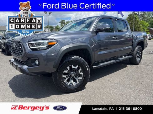 Used 2021 Toyota Tacoma TRD Off-Road w/ Technology Package AWD/4WD image 1