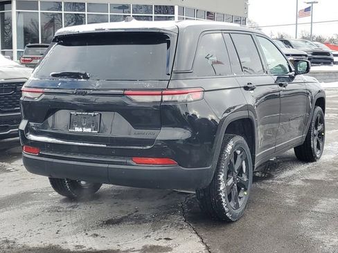 New 2025 Jeep Grand Cherokee Limited image 5