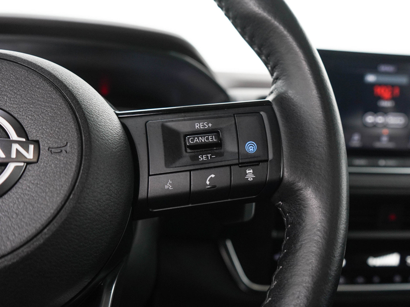 Used 2023 Nissan Rogue SV w/ SV Premium B Package AWD/4WD image 26