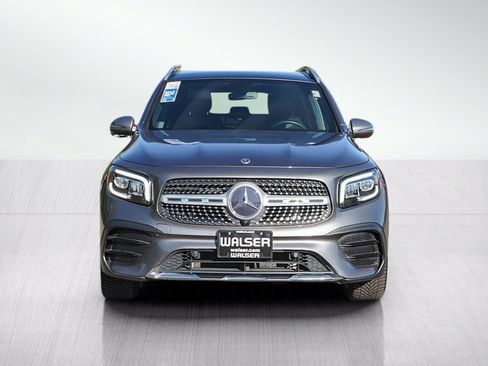 Used 2021 Mercedes-Benz GLB 250 4MATIC image 8