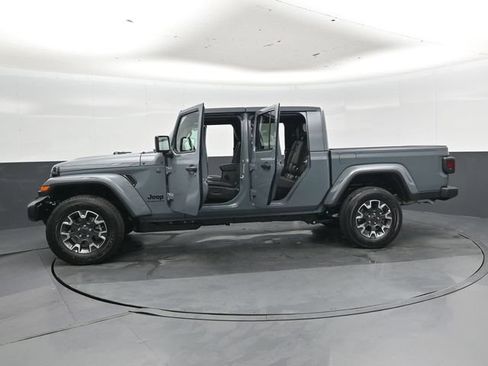 New 2026 Jeep Gladiator Sport AWD/4WD image 49