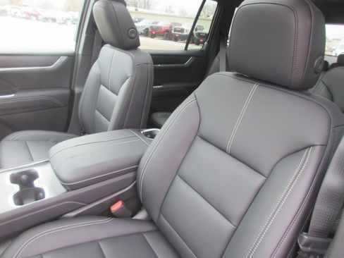 New 2026 GMC Acadia Elevation w/ Super Cruise Package image 13