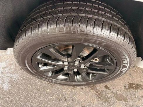 Used 2020 Jeep Grand Cherokee Altitude image 43