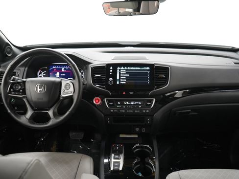 Used 2023 Honda Passport Elite image 16
