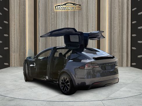 Used 2025 Tesla Model X AWD/4WD image 22