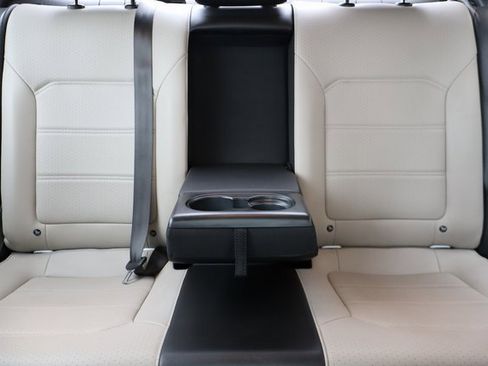 Used 2021 Volkswagen Passat 2.0T R-Line image 34