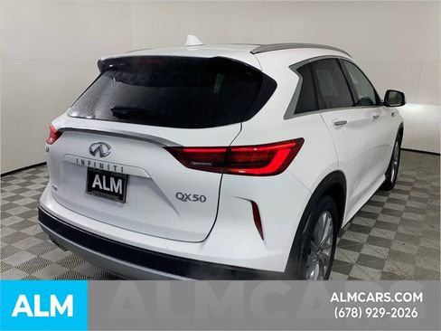 Used 2024 INFINITI QX50 Luxe image 10