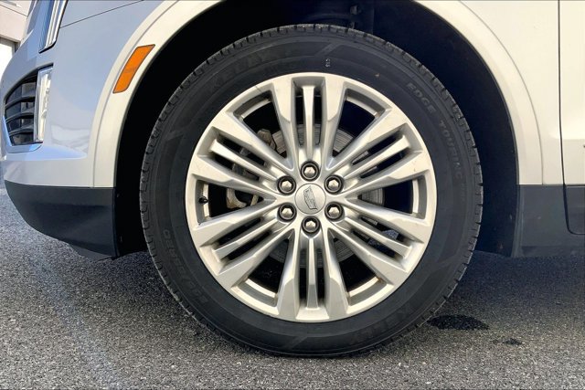 Used 2019 Cadillac XT5 Premium Luxury AWD/4WD image 8
