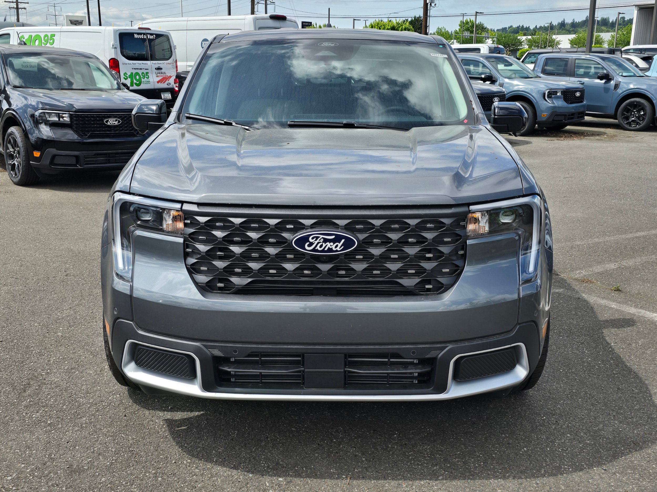 New 2026 Ford Maverick Lariat w/ 4K Tow Package AWD/4WD image 8