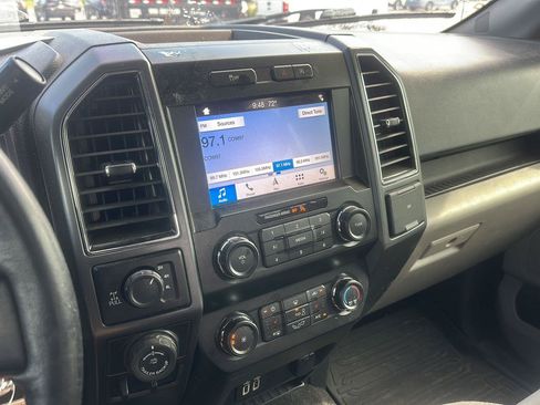 Used 2019 Ford F150 XLT w/ Equipment Group 302A Luxury AWD/4WD image 18