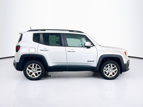 Used 2015 Jeep Renegade Latitude w/ Popular Equipment Group AWD/4WD image 10