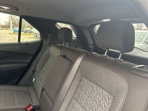Used 2023 Chevrolet Equinox LT image 31