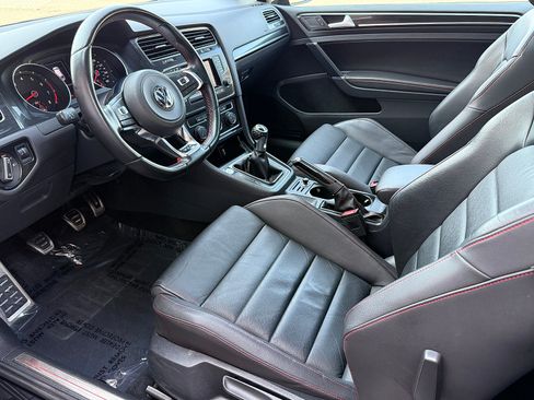 Used 2015 Volkswagen GTI SE w/ Lighting Package (SEL) FWD image 29