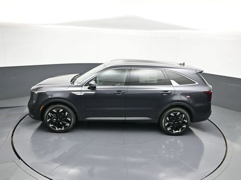 New 2026 Kia Sorento EX AWD/4WD image 42