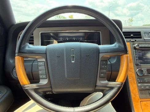 Used 2011 Lincoln Navigator 4WD w/ 101A Rapid Spec Order Code image 46