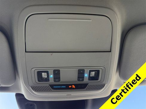 Used 2021 Ford Explorer Limited w/ Equipment Group 301A image 25