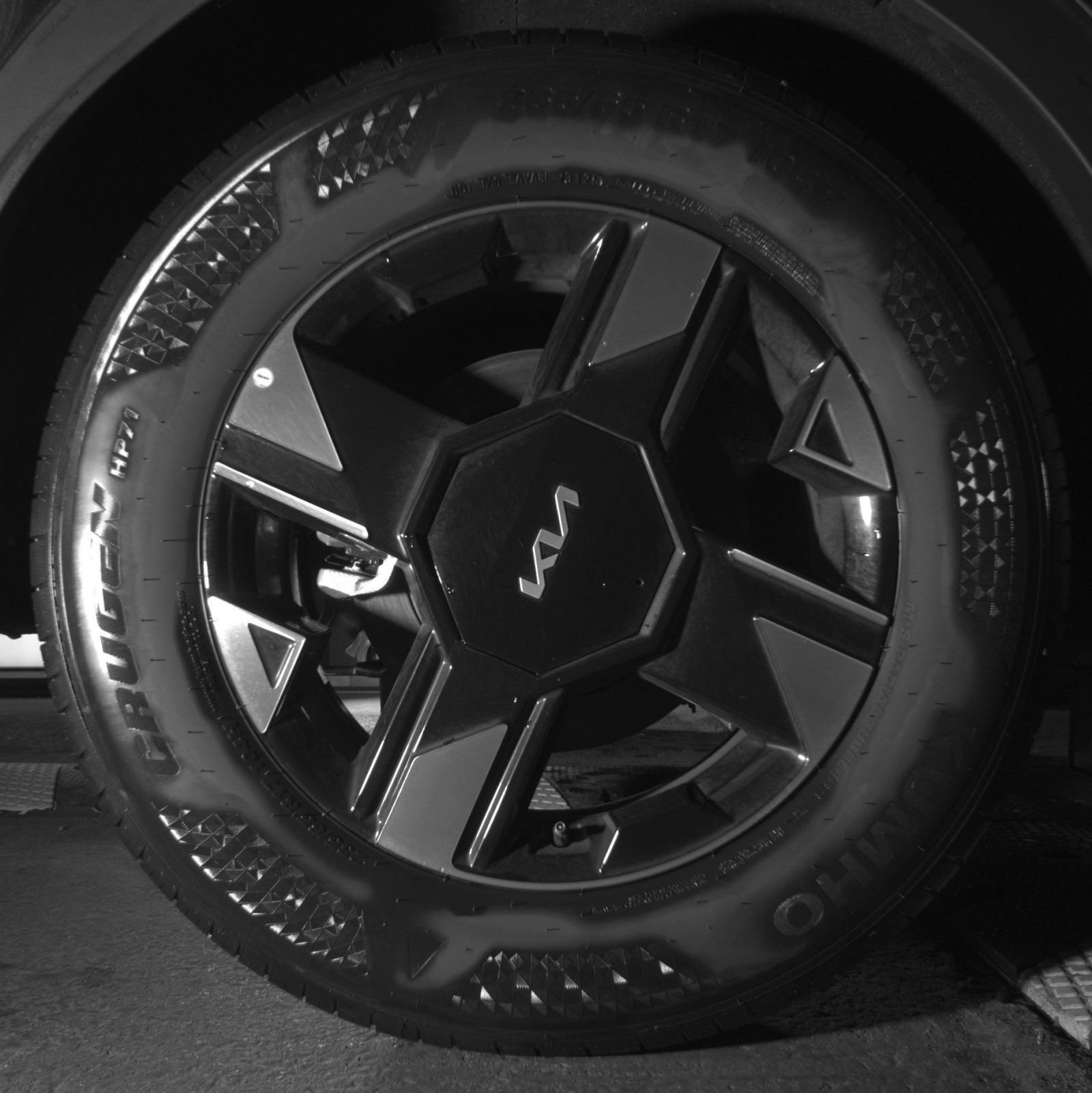 Used 2026 Kia Sportage LX FWD image 18