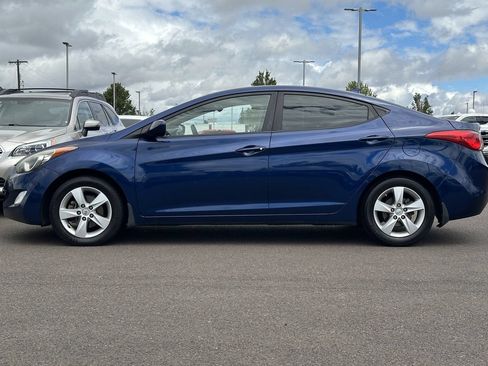 Used 2013 Hyundai Elantra GLS w/ Preferred Pkg FWD image 7