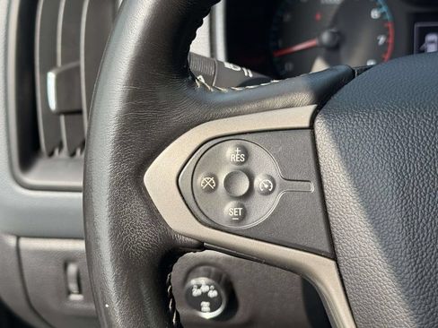 Used 2015 Chevrolet Colorado Z71 AWD/4WD image 23