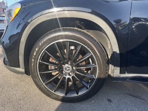 Used 2018 Mercedes-Benz GLA 250 w/ AMG Line Exterior image 21