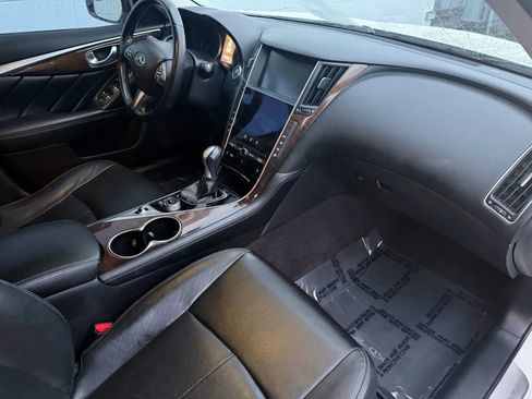 Used 2014 INFINITI Q50 Premium w/ Technology Package image 16