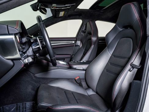 Certified 2023 Porsche Panamera GTS AWD/4WD image 5