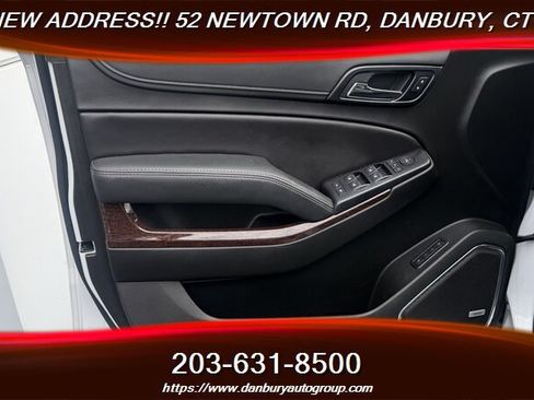 Used 2019 GMC Yukon XL SLT AWD/4WD image 9